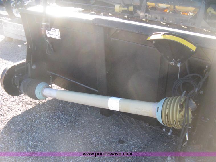 image for item H4383 2005 Harvestec 4308C eight row corn head