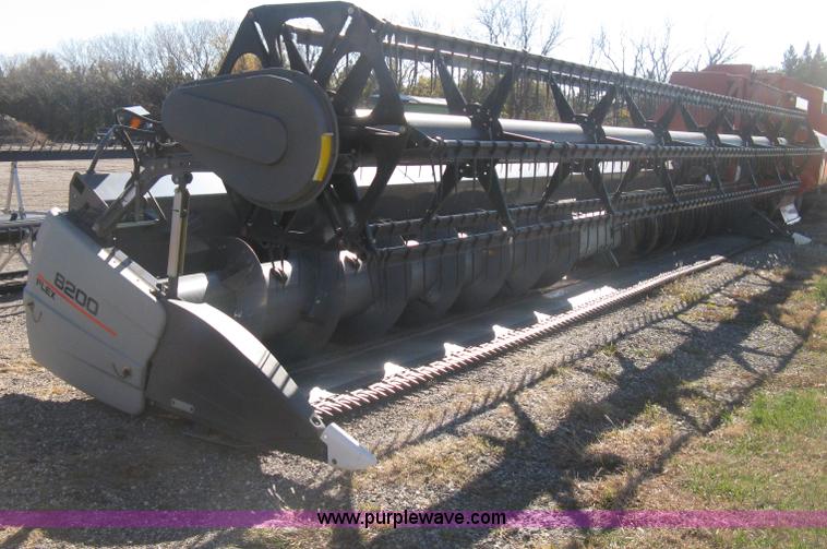 image for item H4396 2008 Gleaner 8200 flex head