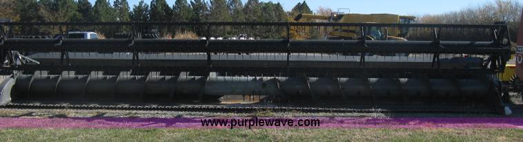 image for item H4396 2008 Gleaner 8200 flex head