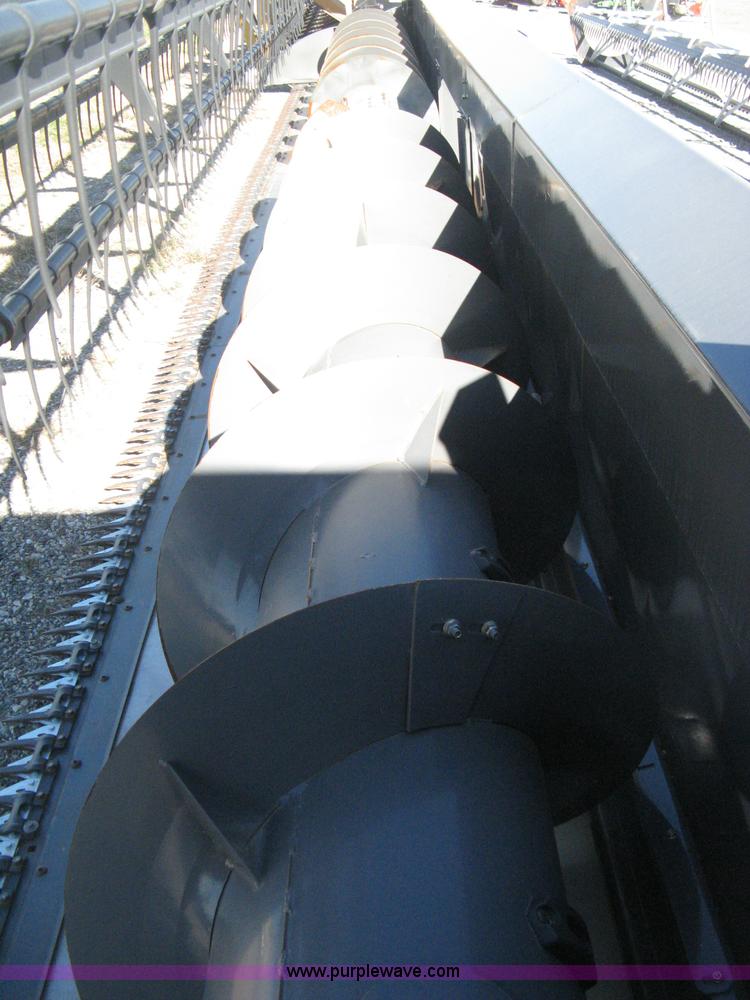 image for item H4396 2008 Gleaner 8200 flex head