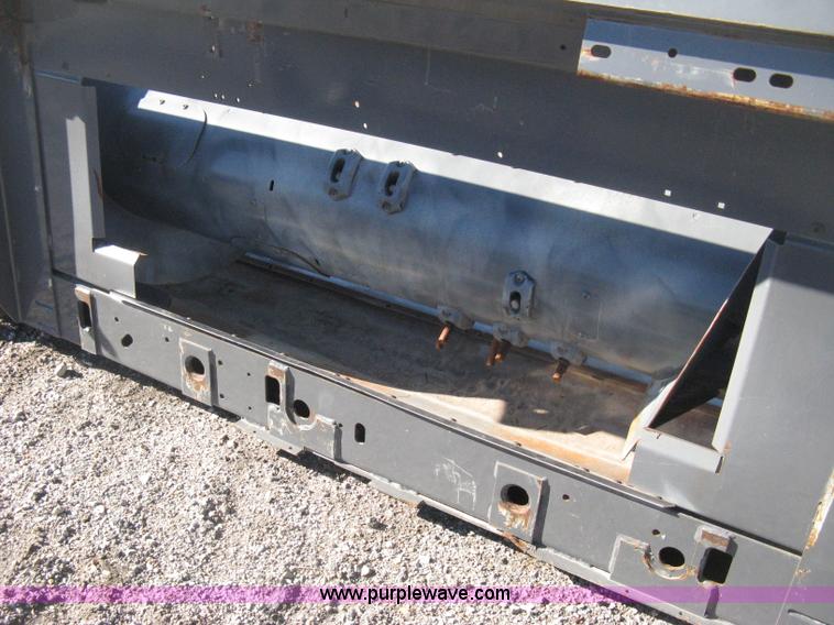 image for item H4396 2008 Gleaner 8200 flex head