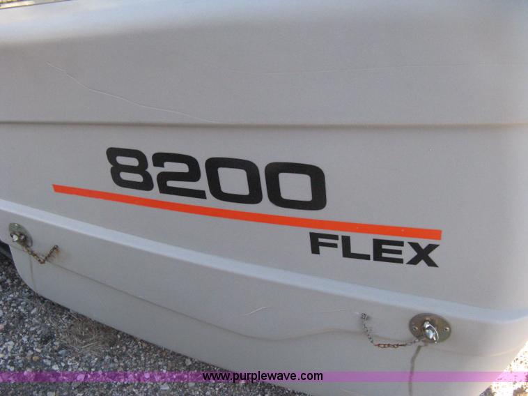 image for item H4396 2008 Gleaner 8200 flex head