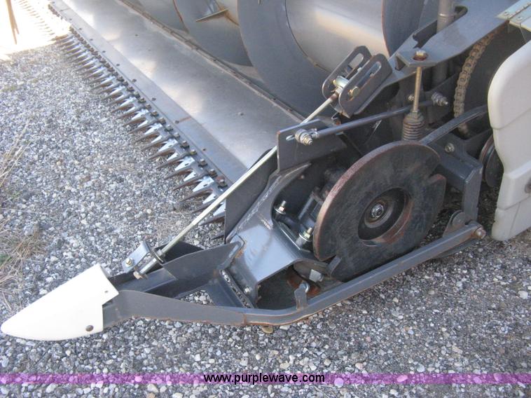image for item H4396 2008 Gleaner 8200 flex head