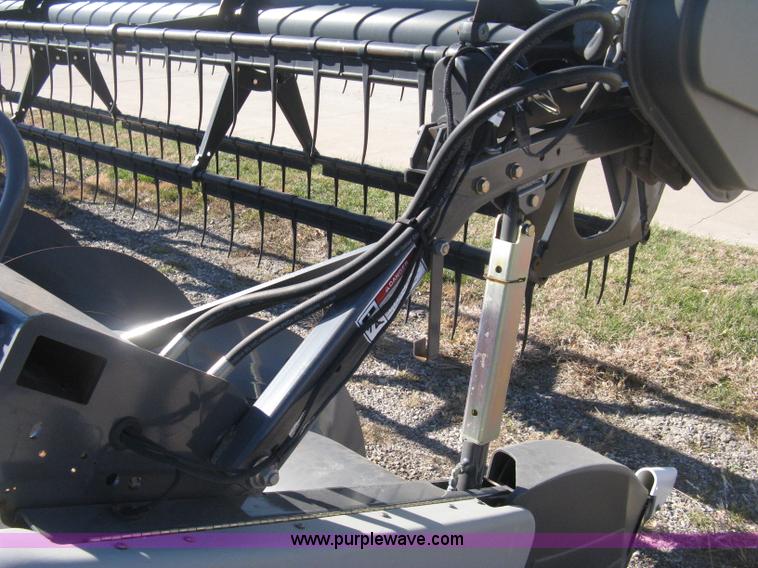 image for item H4396 2008 Gleaner 8200 flex head