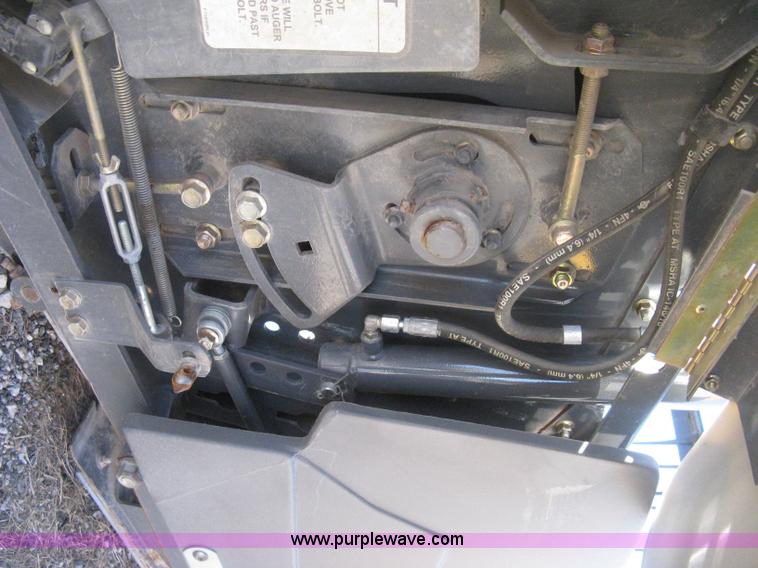 image for item H4396 2008 Gleaner 8200 flex head