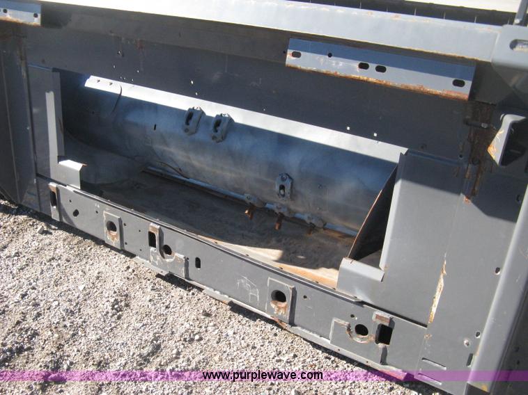 image for item H4396 2008 Gleaner 8200 flex head