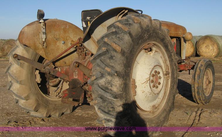 image for item H4416 Ford 860 Power Master tractor