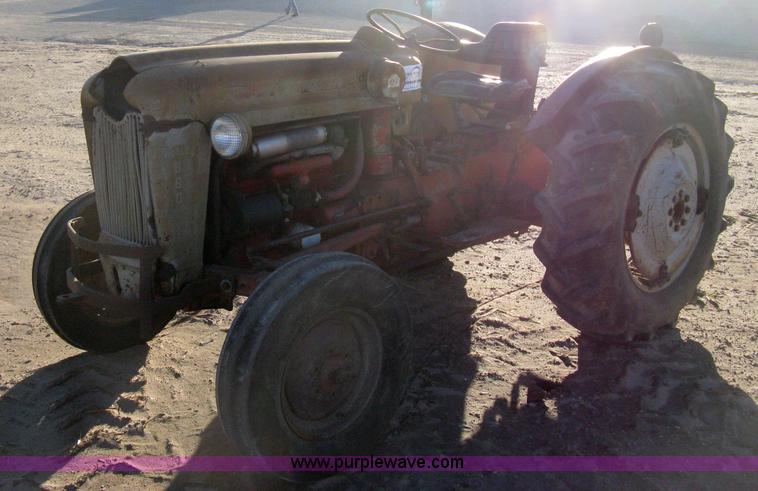 image for item H4416 Ford 860 Power Master tractor