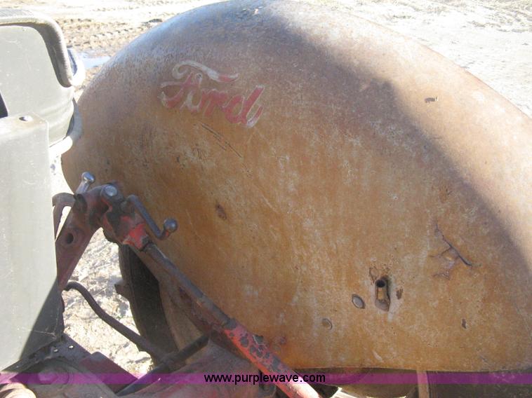 image for item H4416 Ford 860 Power Master tractor