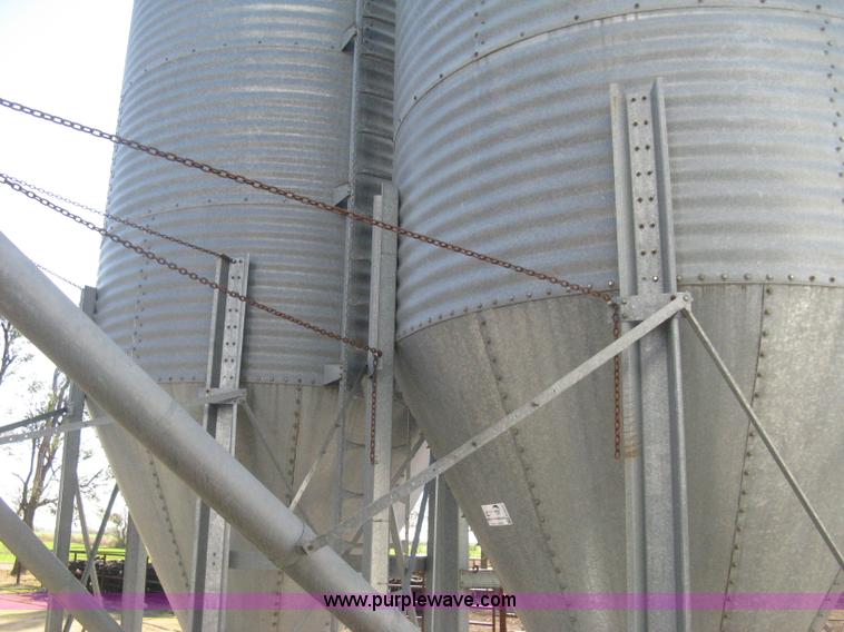 image for item H4417 Butler bulk bin