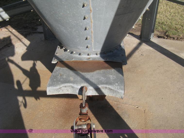 image for item H4418 Butler bulk bin