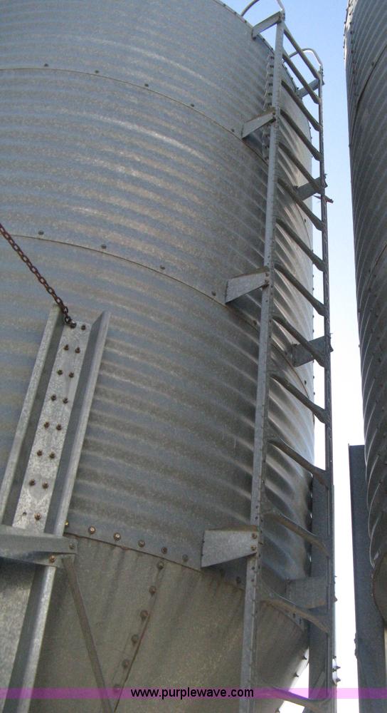 image for item H4418 Butler bulk bin