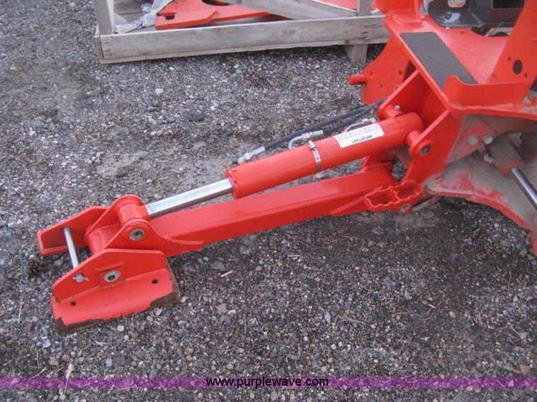image for item H4494 Kubota BH92 backhoe attachment