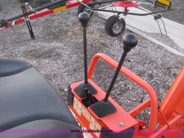 image for item H4494 Kubota BH92 backhoe attachment