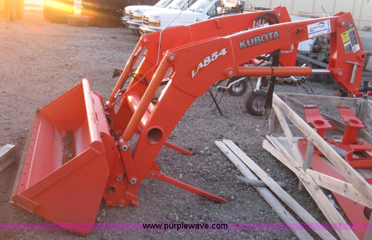 image for item H4495 Kubota LA854 loader