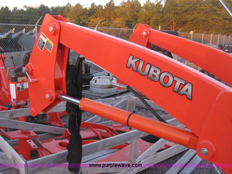 image for item H4495 Kubota LA854 loader