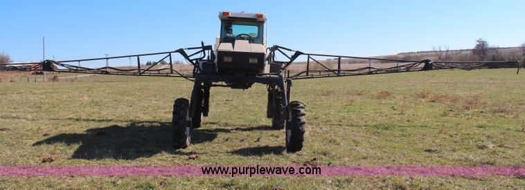 image for item H7935 1995 SpraCoupe 3630 self-propelled sprayer