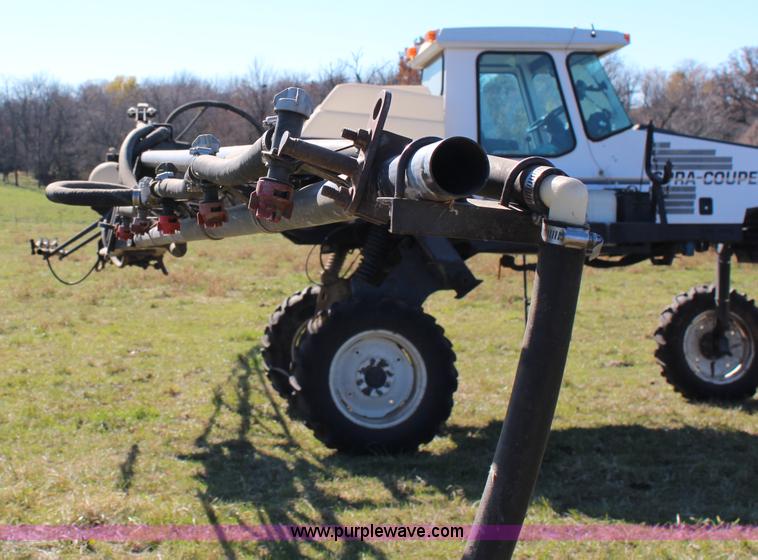 image for item H7935 1995 SpraCoupe 3630 self-propelled sprayer