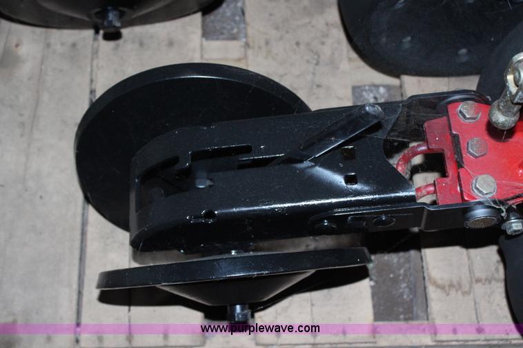 image for item H7939 White 8606 6/11 split row no-till planter