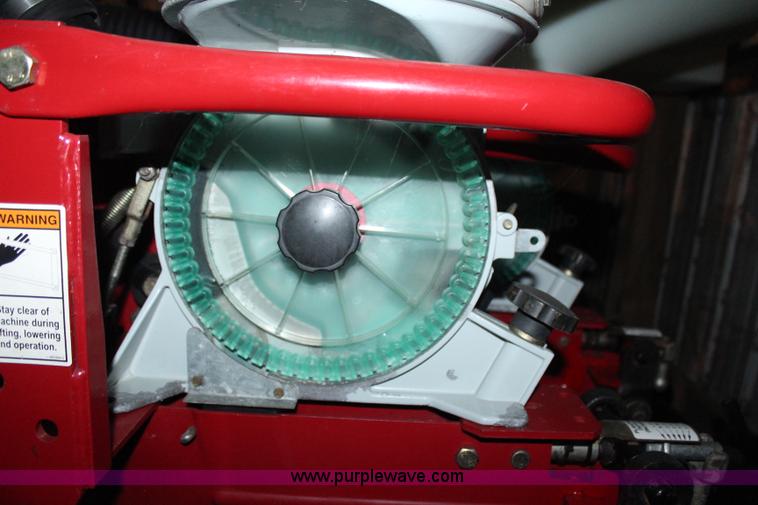 image for item H7939 White 8606 6/11 split row no-till planter