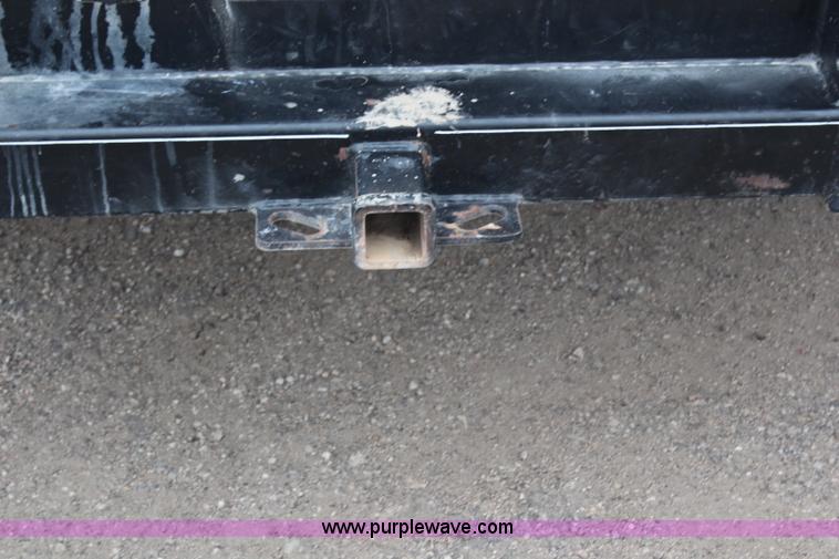 image for item H7959 2003 Ford F350 Super Duty XLT SuperCab flatbed pickup truck