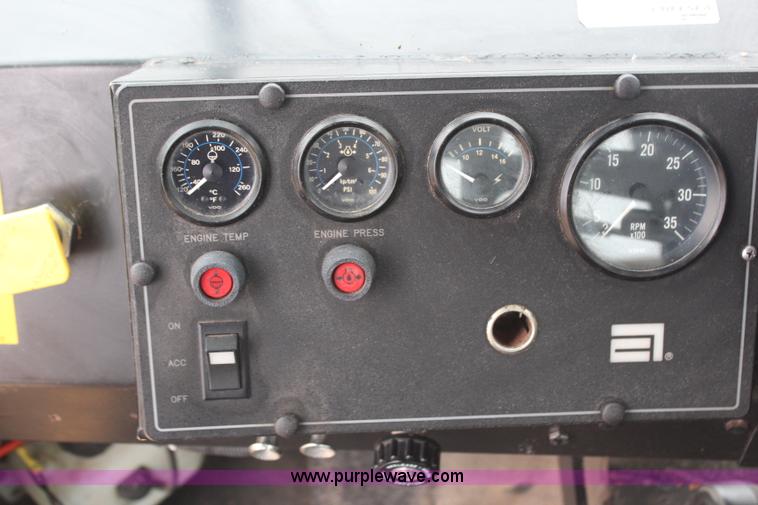 image for item H7961 1992 Ag-Chem TerraGator 1603T dry fertilizer spreader truck