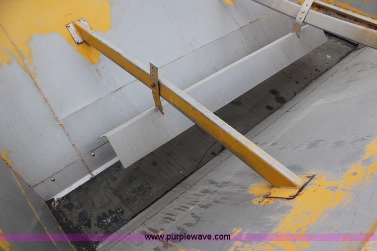 image for item H7961 1992 Ag-Chem TerraGator 1603T dry fertilizer spreader truck