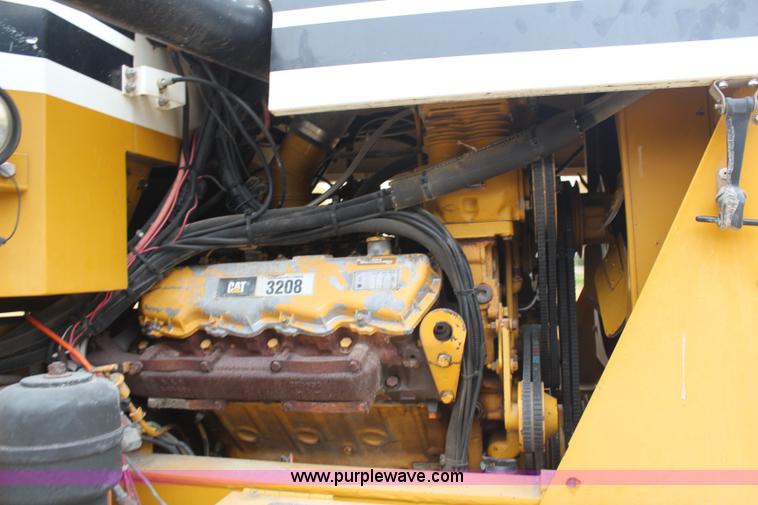 image for item H7961 1992 Ag-Chem TerraGator 1603T dry fertilizer spreader truck