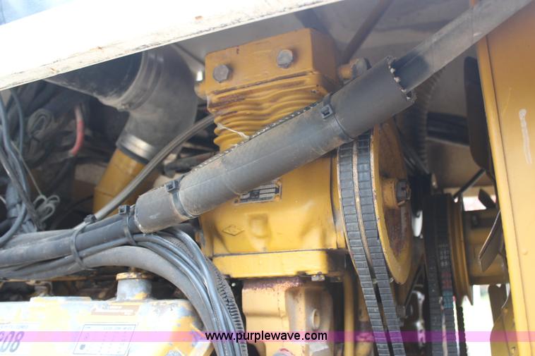 image for item H7961 1992 Ag-Chem TerraGator 1603T dry fertilizer spreader truck