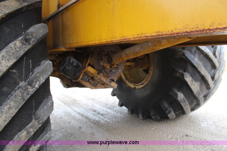 image for item H7961 1992 Ag-Chem TerraGator 1603T dry fertilizer spreader truck