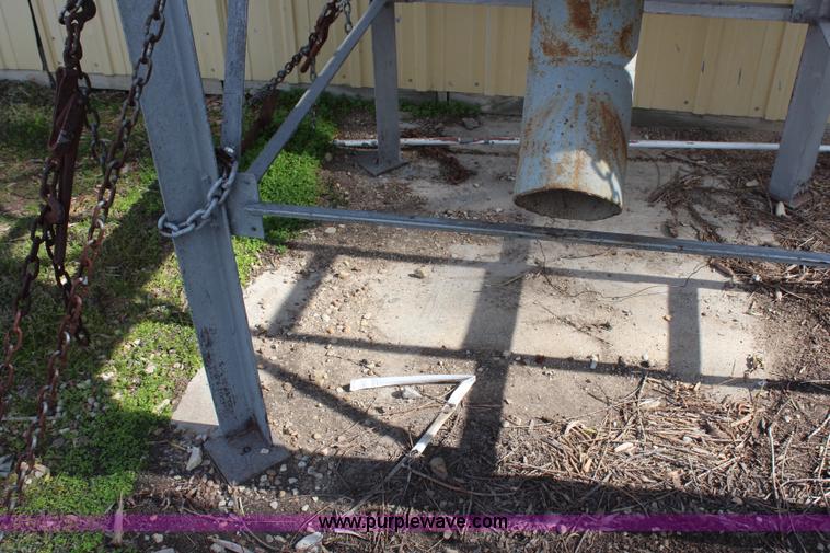 image for item H7965 Bulk bin