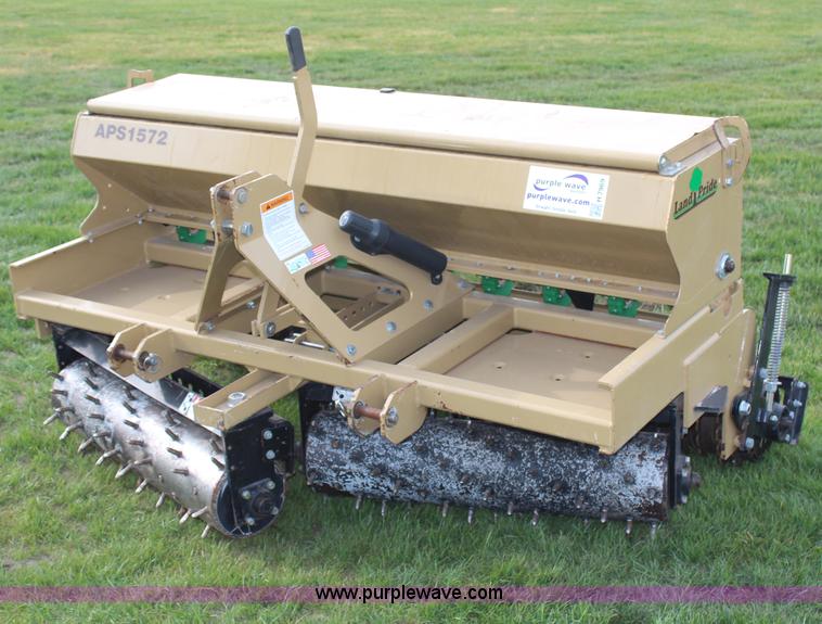 image for item H7969 Land Pride solid stand seeder
