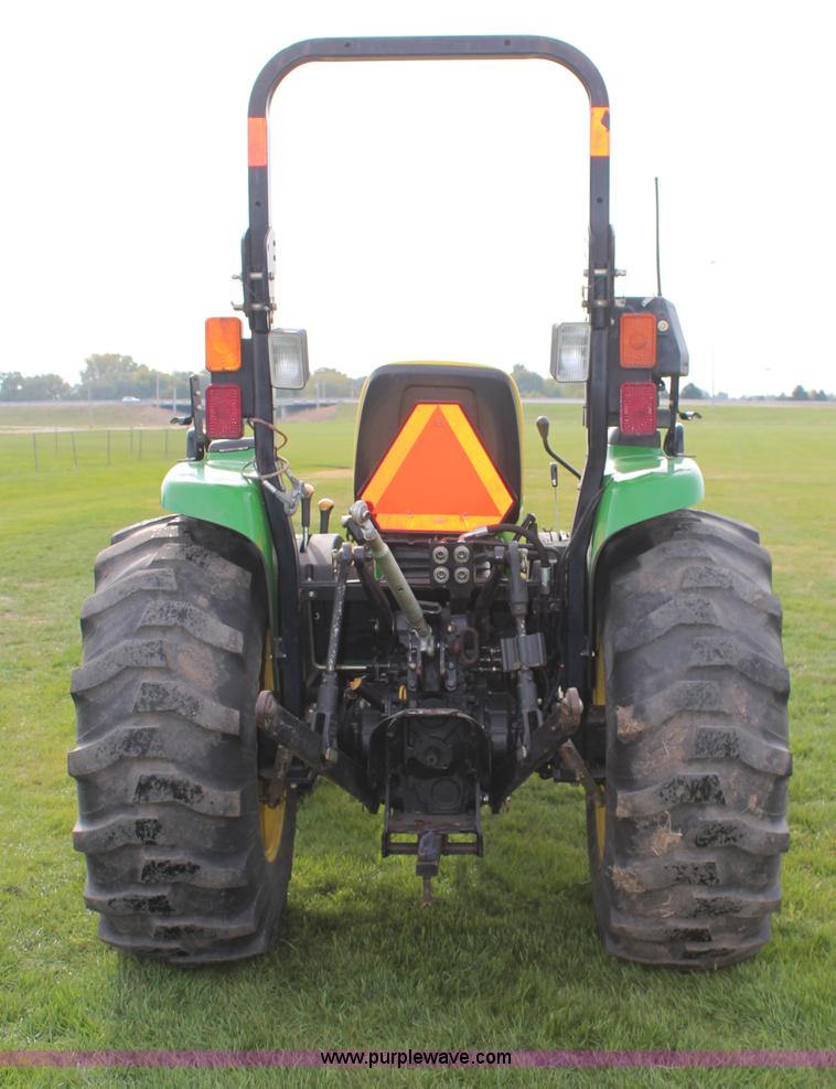 image for item H7971 2002 John Deere 4610 MFWD tractor