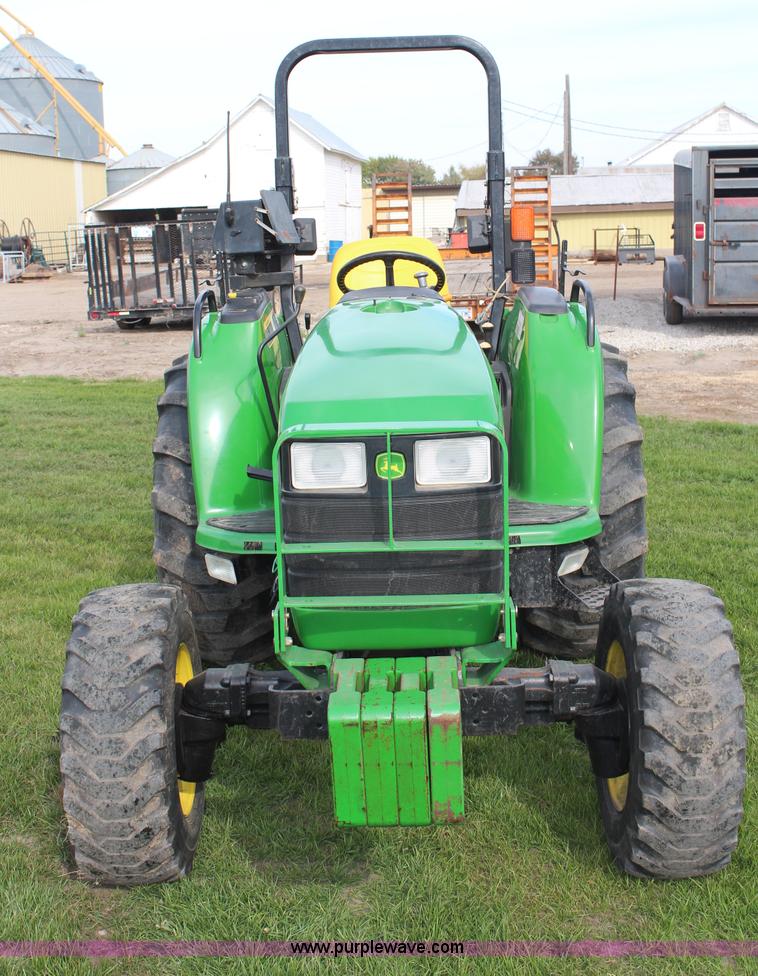 image for item H7971 2002 John Deere 4610 MFWD tractor