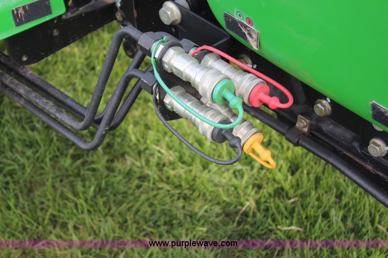 image for item H7971 2002 John Deere 4610 MFWD tractor