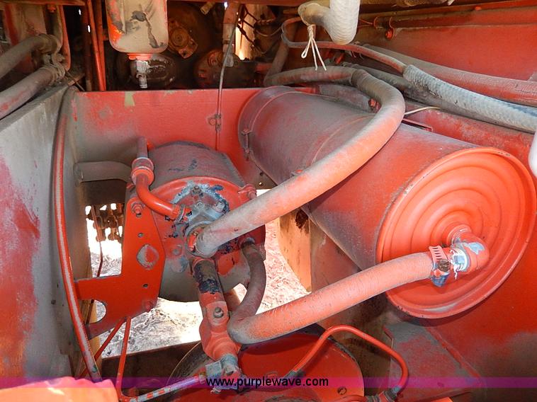 image for item I4263 Case 1200 Traction King 4WD tractor