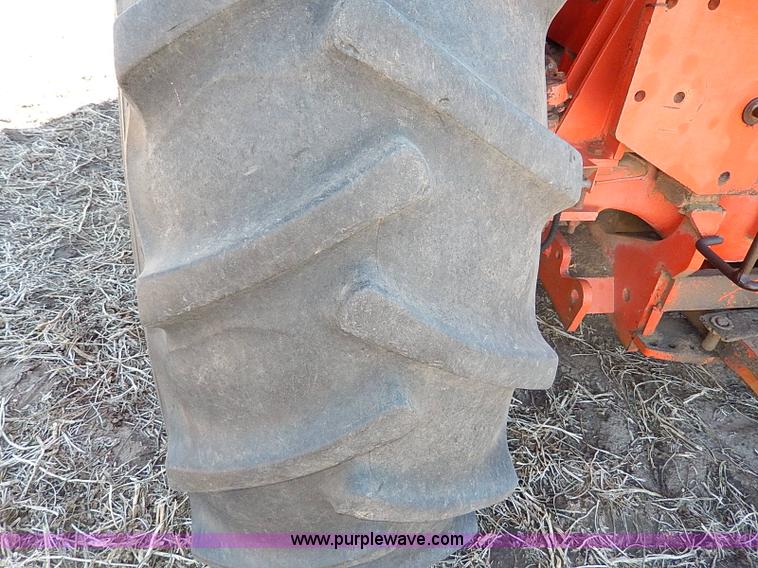 image for item I4263 Case 1200 Traction King 4WD tractor