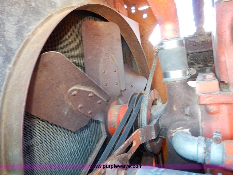 image for item I4263 Case 1200 Traction King 4WD tractor