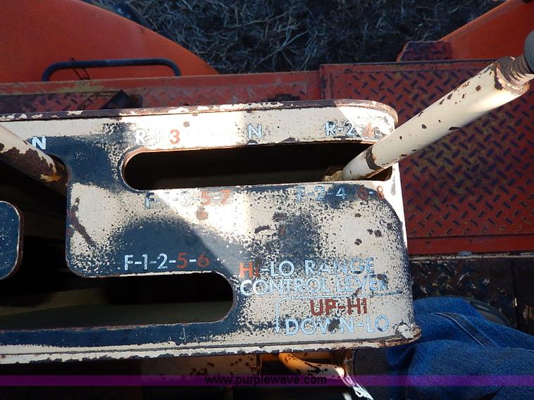 image for item I4263 Case 1200 Traction King 4WD tractor