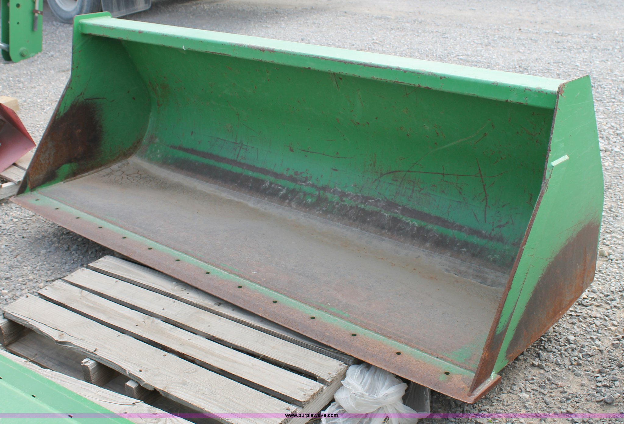 John Deere loader bucket in Amarillo, TX Item G5862 sold Purple Wave