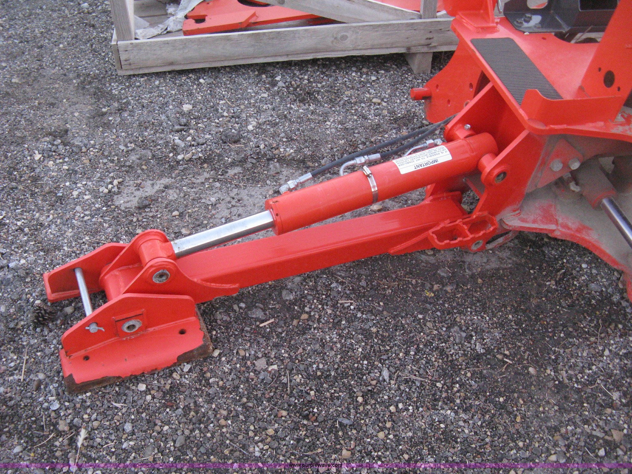 Kubota BH92 backhoe attachment in Hesston, KS Item H4494 sold Purple Wave