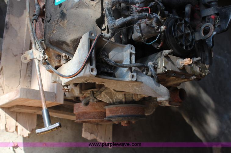 image for item AU9945 International 7.3L diesel engine