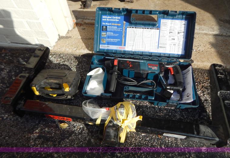 image for item B5991 Bosch Bull Dog Extreme hammer drill