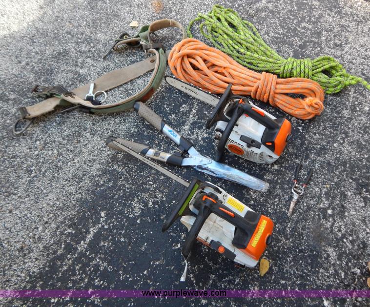 image for item B5992 (2) Stihl chain saws