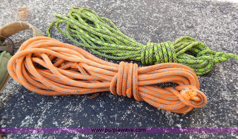 image for item B5992 (2) Stihl chain saws