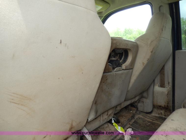 image for item D4780 2008 Ford F250 XLT Super Duty Crew Cab pickup truck