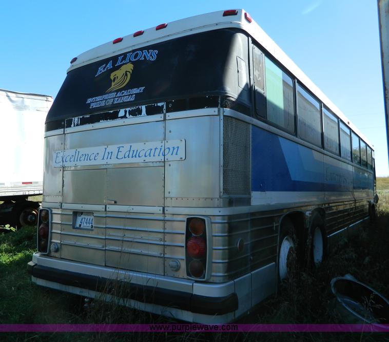 image for item D6044 1983 TMC Crusader II bus