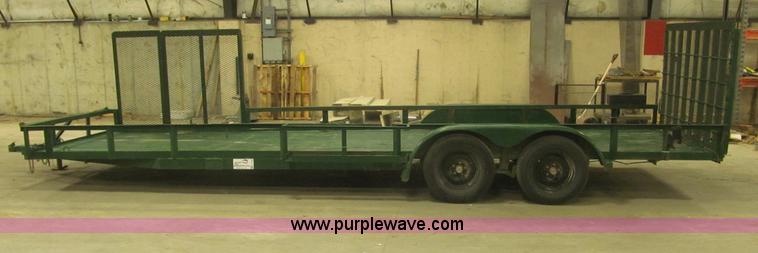 image for item F7193 2005 Outlaw 22' utility trailer