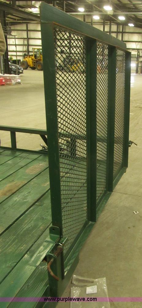 image for item F7193 2005 Outlaw 22' utility trailer