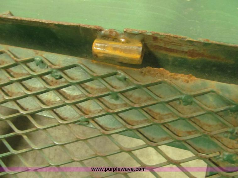 image for item F7193 2005 Outlaw 22' utility trailer